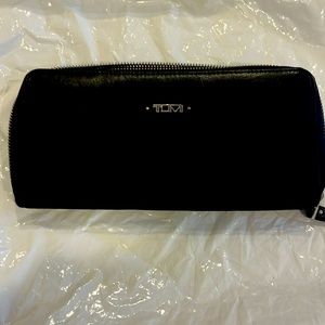 Tumi Wallet